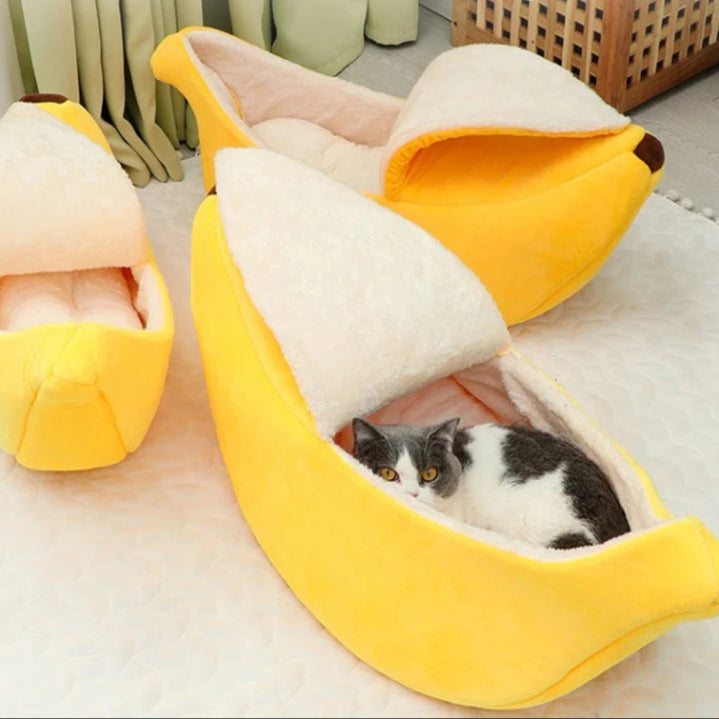 Banana Cat Bed House Funny Cute Cozy Cat Mat Beds Warm Durable Portable Pet Basket Kennel Dog Cushion Cat Supplies Multicolor